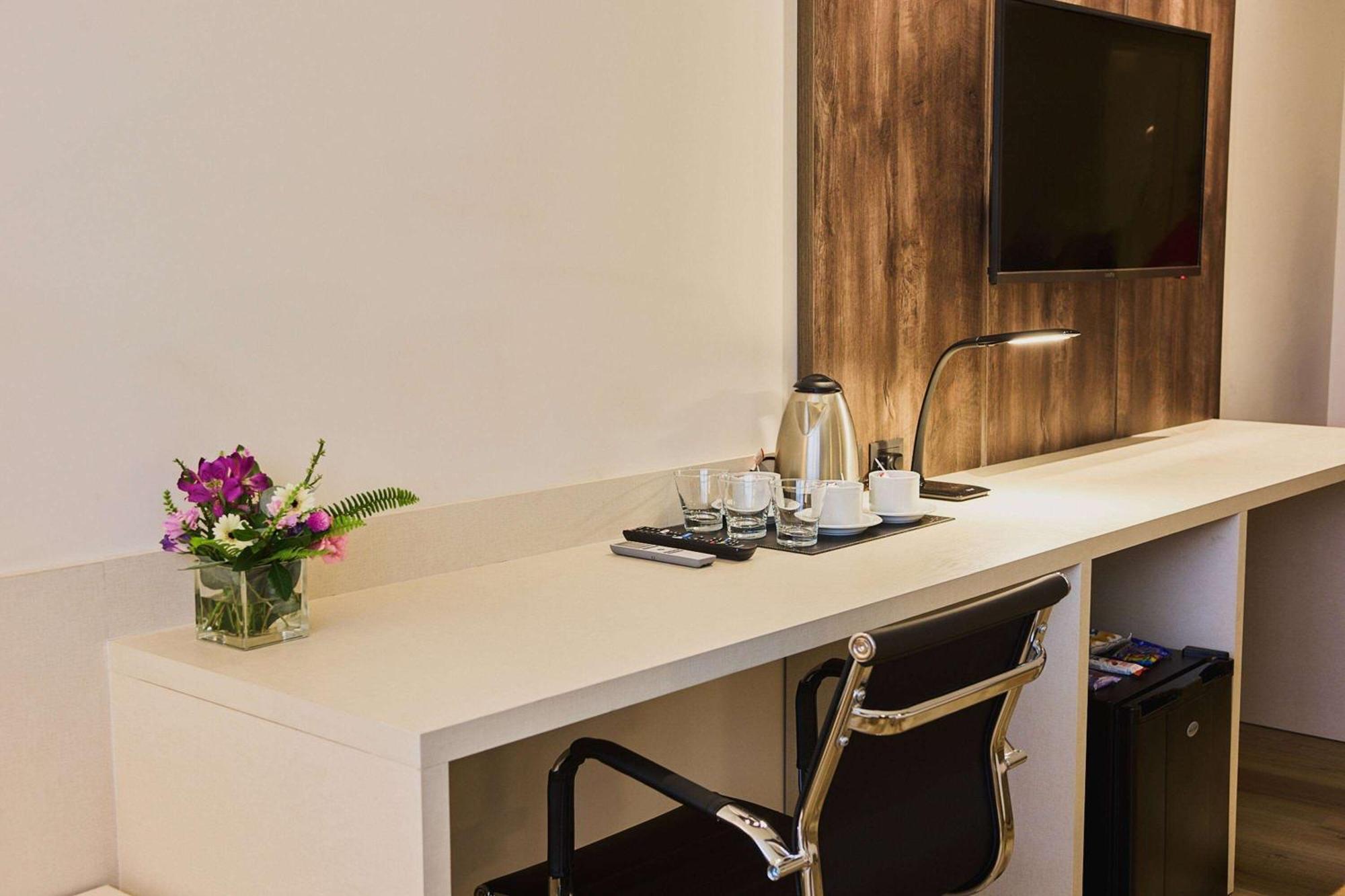 Dazzler By Wyndham Buenos Aires San Martin Hotel ภายนอก รูปภาพ