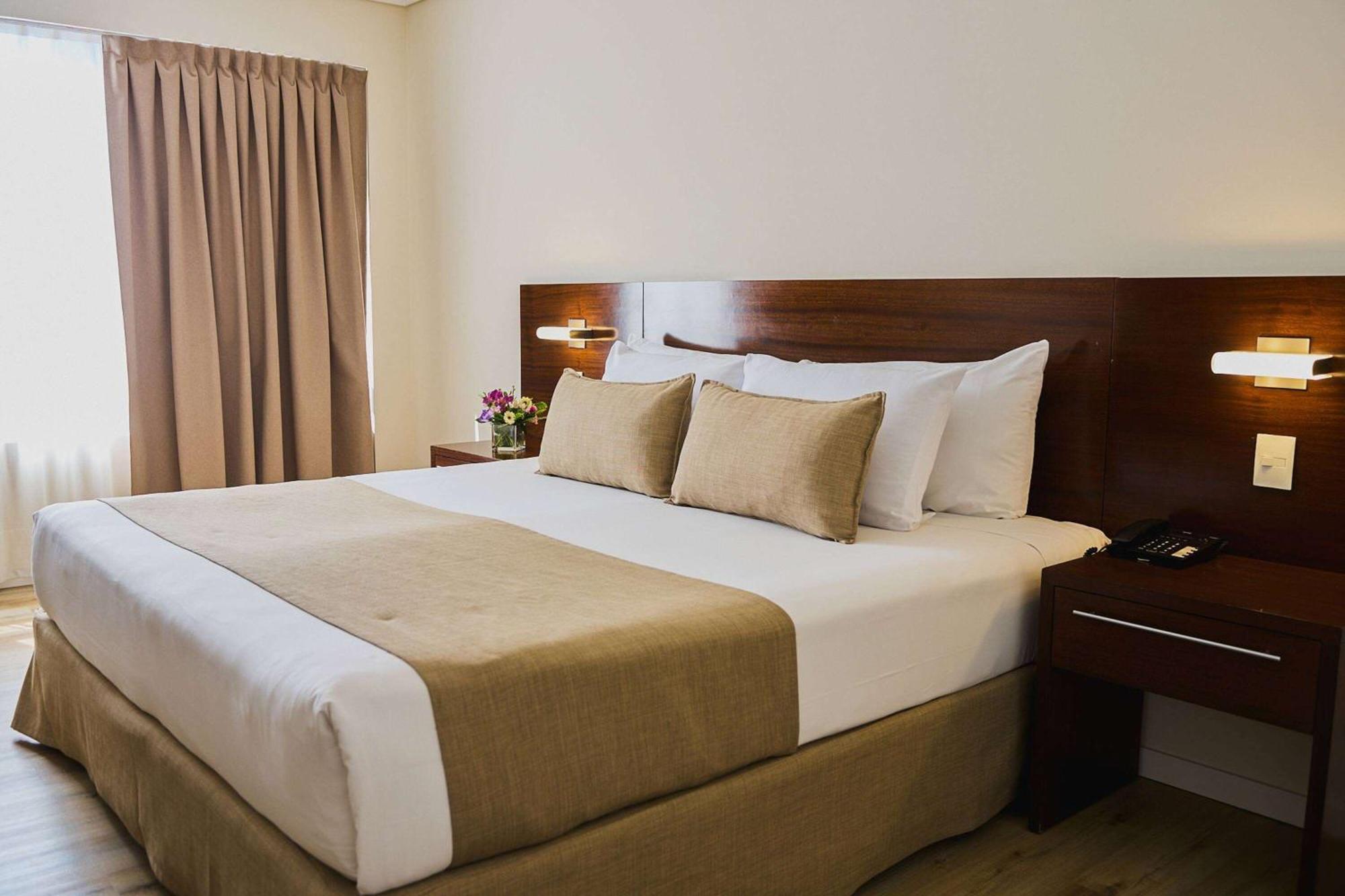 Dazzler By Wyndham Buenos Aires San Martin Hotel ภายนอก รูปภาพ