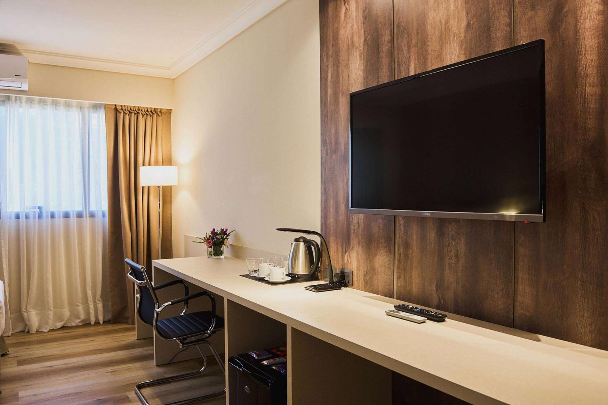 Dazzler By Wyndham Buenos Aires San Martin Hotel ภายนอก รูปภาพ